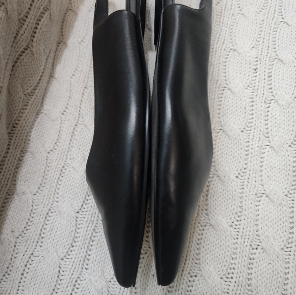 Elegant Black Slingback FlatsPointed .New Condition - Picture 9 of 11